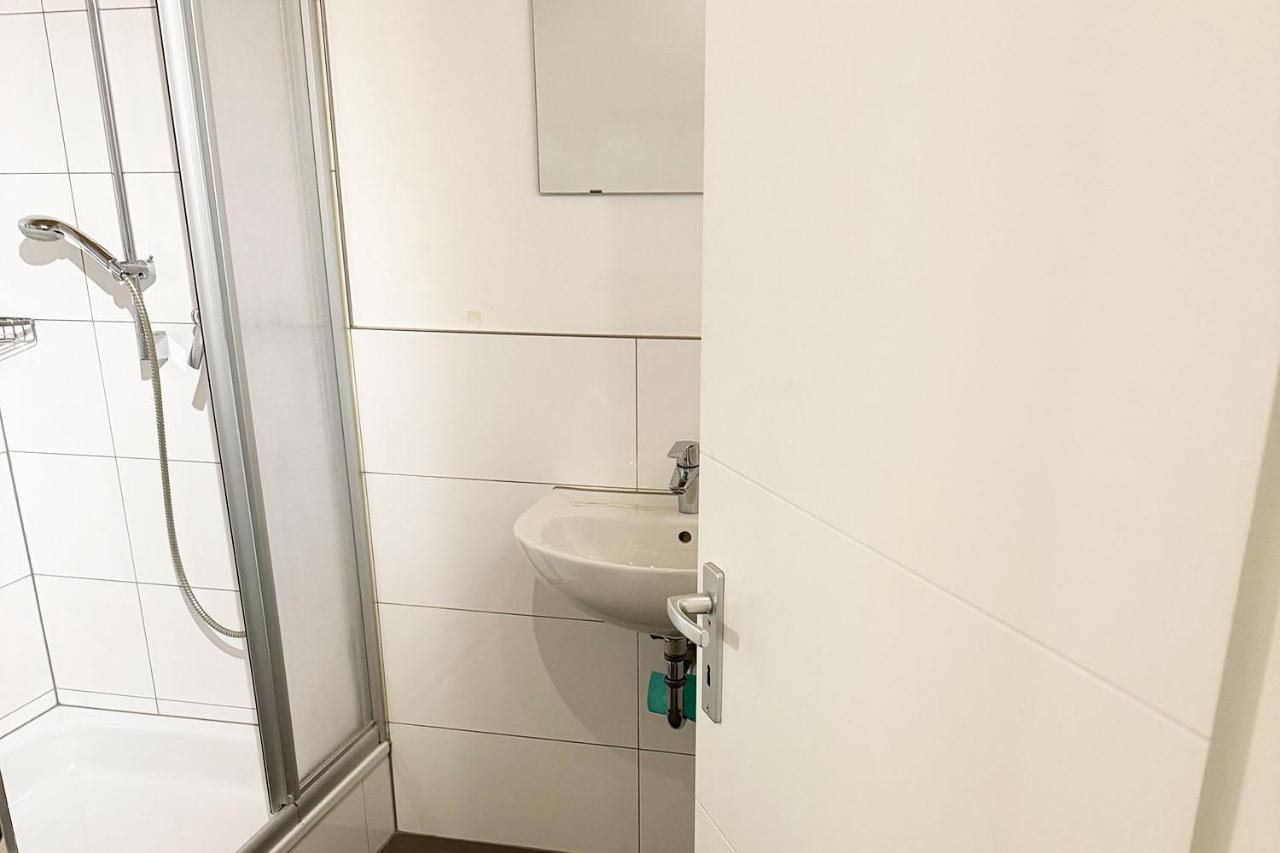 One Room Apartment In Bergisch Gladbach Exterior photo